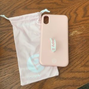 iPhone XR loopy case